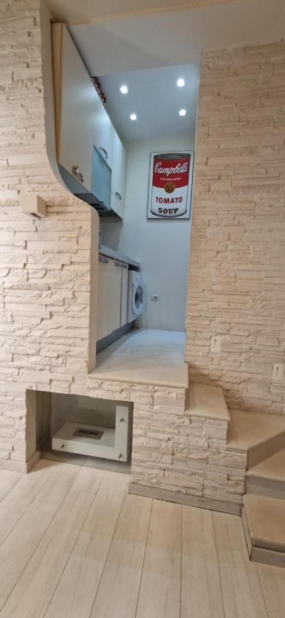 Savelli Apartment Old Town - Near Navona Place Rome Exterior photo